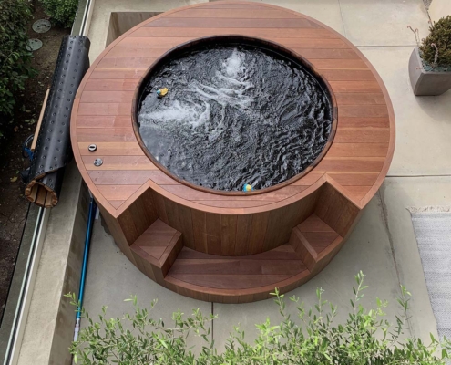 Hot-tub-wrapped-with-South-Pacific-Redwood-Manilkara-Torem-1200-1